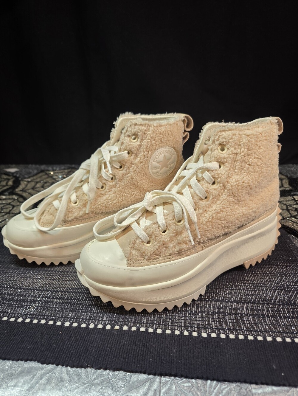 Converse Chuck Taylor All Star Lift Platform Sherpa Tennis Shoes